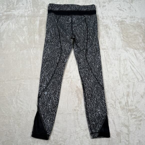 Lululemon Run Inspire Tight II Mesh Black White Static Leggings Women's Size 4 - Picture 3 of 6